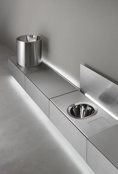 This Toilet Is So Well Disguised, Your Body Might Not Recognize It Either — Photo: Cea Design