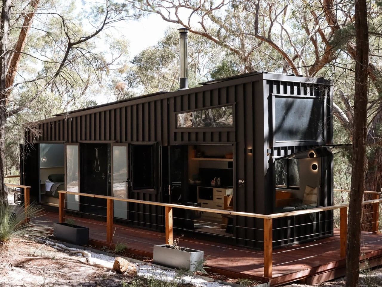 The Tiny House That Understood Restraint Better Than Most Mansions Do